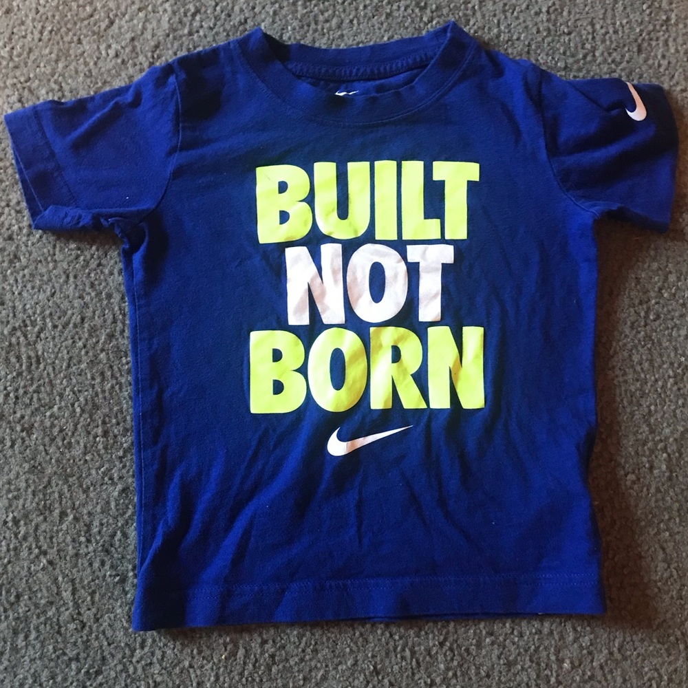 Boys Nike Graphic Tee 4T